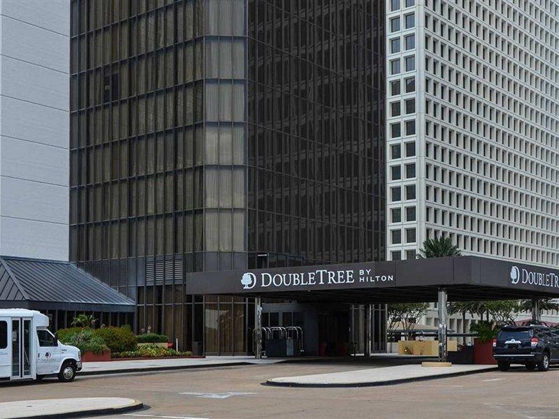 Doubletree By Hilton Hotel Houston Greenway Plaza Экстерьер фото